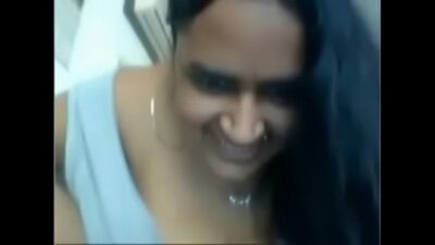 Indian Mallu Aunty