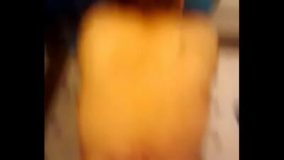 cojiendo chaparrita nalgona de perrito