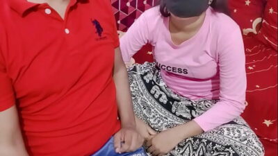 छोटी बहन की चुदाई की स्टेप भाई ने – हिंदी