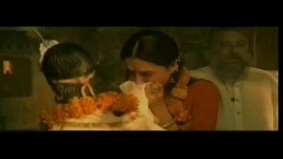 ROMANTIC HINDI SONG – hum hain is paal yahan