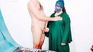 Beautiful Curvy Muslim Girl – Romance and Sex With Boy