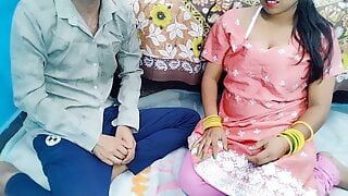 Bhabi ka purana boyfriend Mila to bhabi se rha nhi gya fhir bhabi ne jamkar chudai karwai