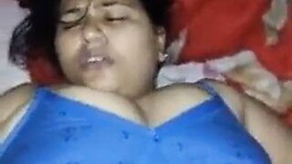 Busty Indian Aunty Gets Fucked by boyfriend