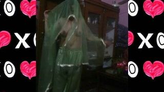 Desi chut