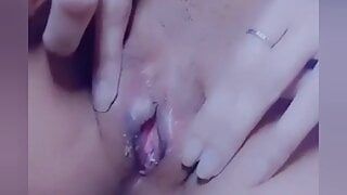 Desi College girl wet pussy