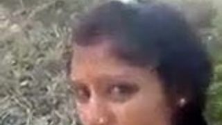 Desi Hindi girl fucking with her Boyfriend outdoors 4