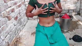 Indian Outdoor Bathing Teen Girl Village Hindi Video