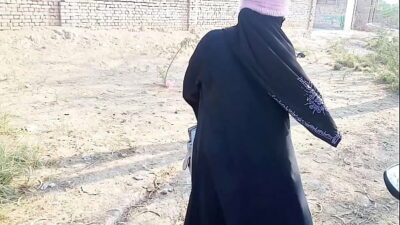 Pakistani randi girl on road i fucked hard in public place