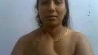 Reshma aunty