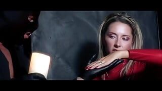 A special latex show with some naughty Germans