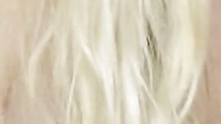 I’m having fun with my fuck machine come see me