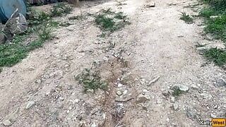 Picked up a Girl in Jungle and Invited Her to Fuck at Hotel