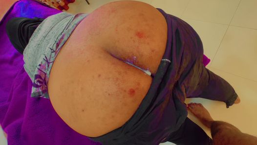 Saudi Aunty ko Badi Gand Chudai aur pani nikal uski Gand par – Hotel Mana Choda chudi karunga